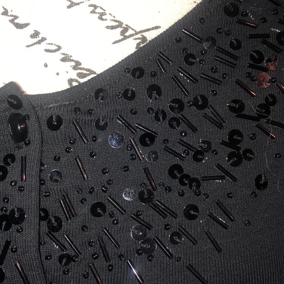 Sweater - Picture 6 of 6